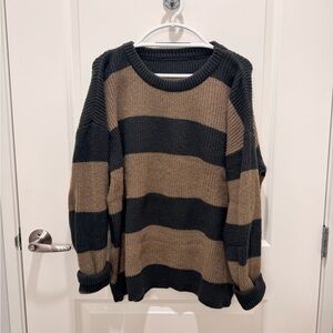 Grey and brown sweater!